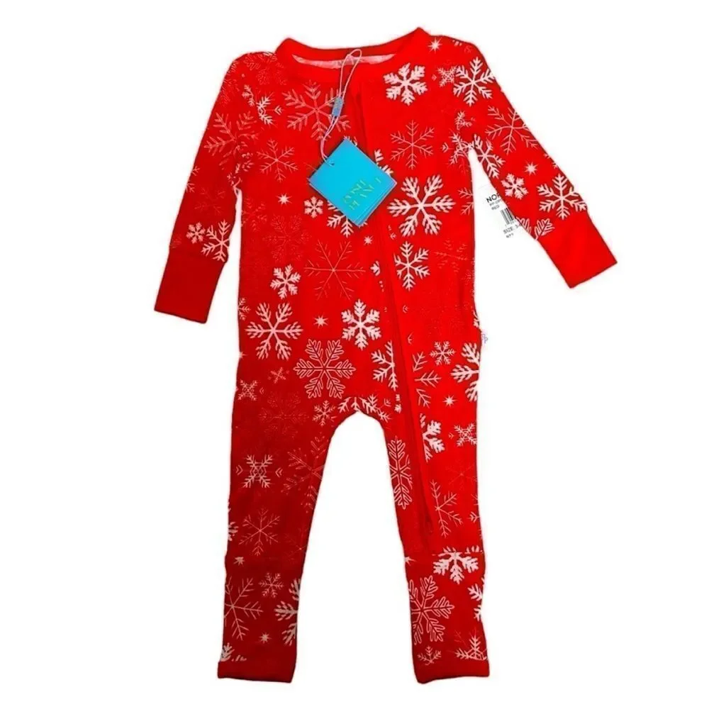 Posh Peanut NWT Zima Snowflake Fitted Convertible Footie Pajamas 3-6 Months